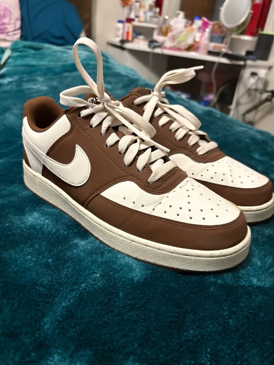 Nike Shoes - Nike women’s Low-Top Sneakers in Brown and White